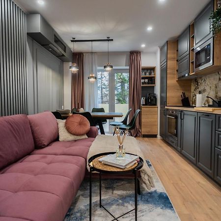 בוקרשט Urban Pearl - Old Town - Unique 4Br/3Ba Apartment מראה חיצוני תמונה