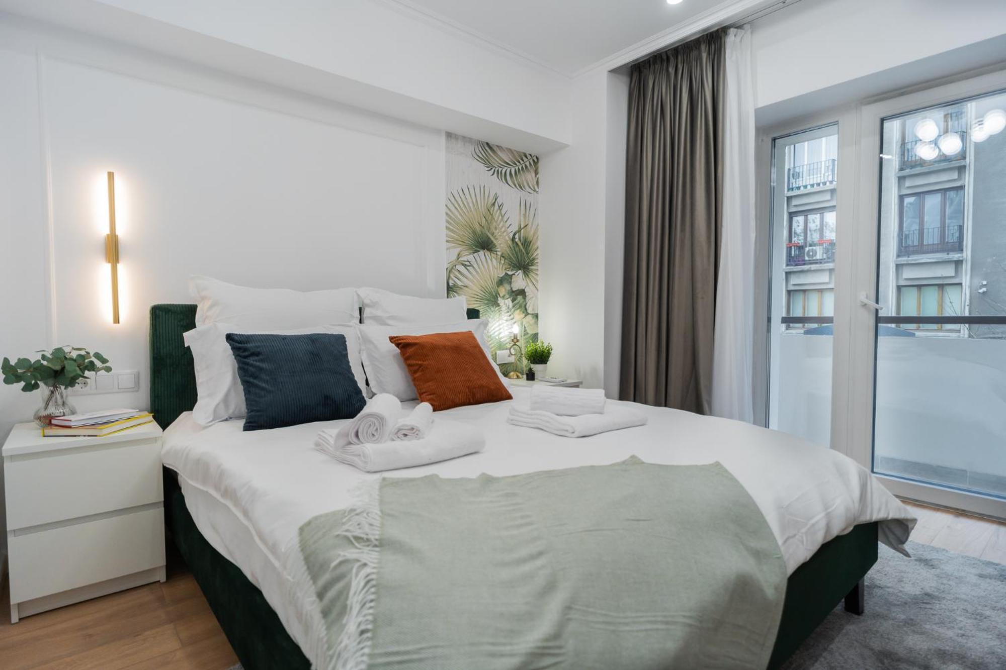 בוקרשט Urban Pearl - Old Town - Unique 4Br/3Ba Apartment מראה חיצוני תמונה