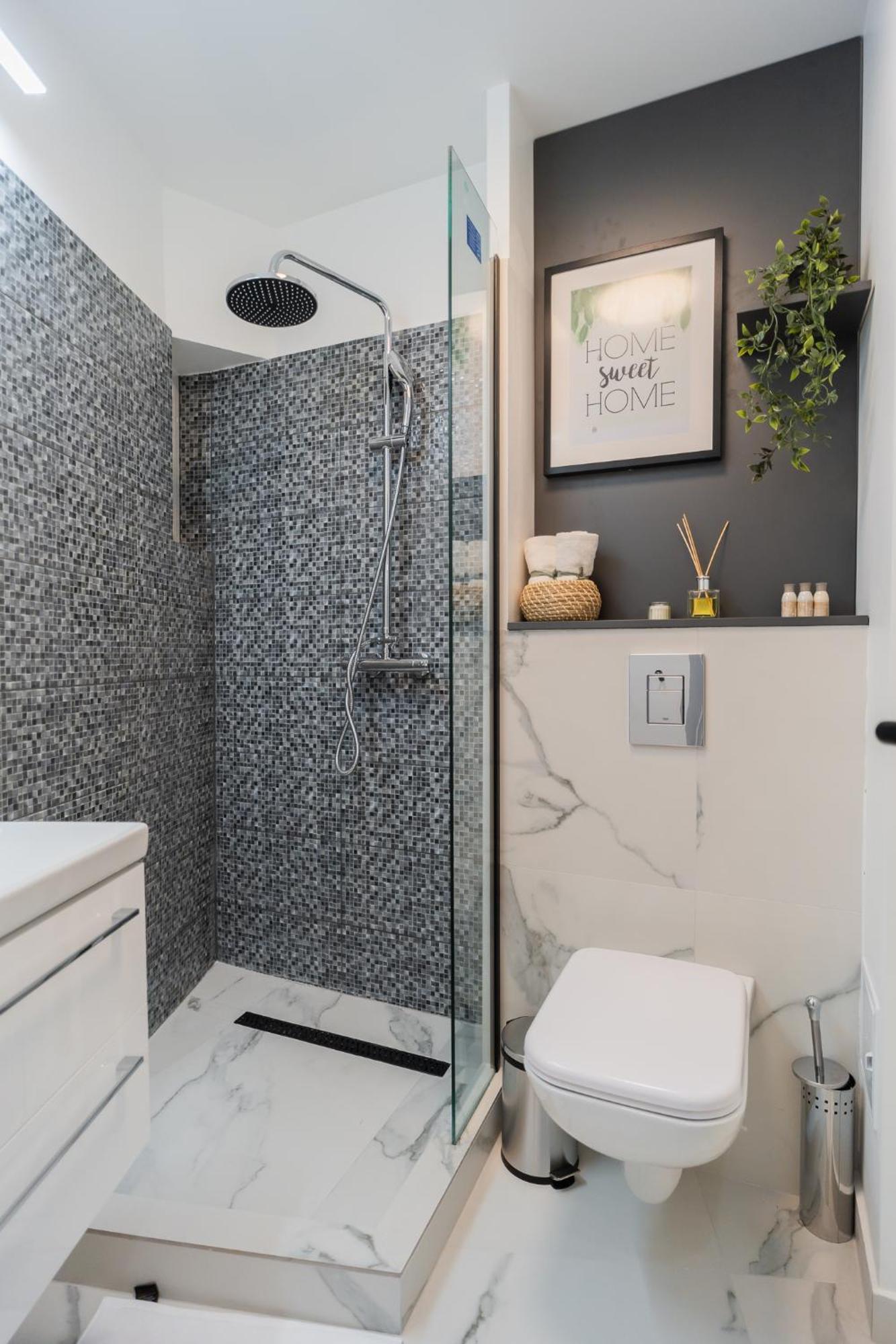 בוקרשט Urban Pearl - Old Town - Unique 4Br/3Ba Apartment מראה חיצוני תמונה